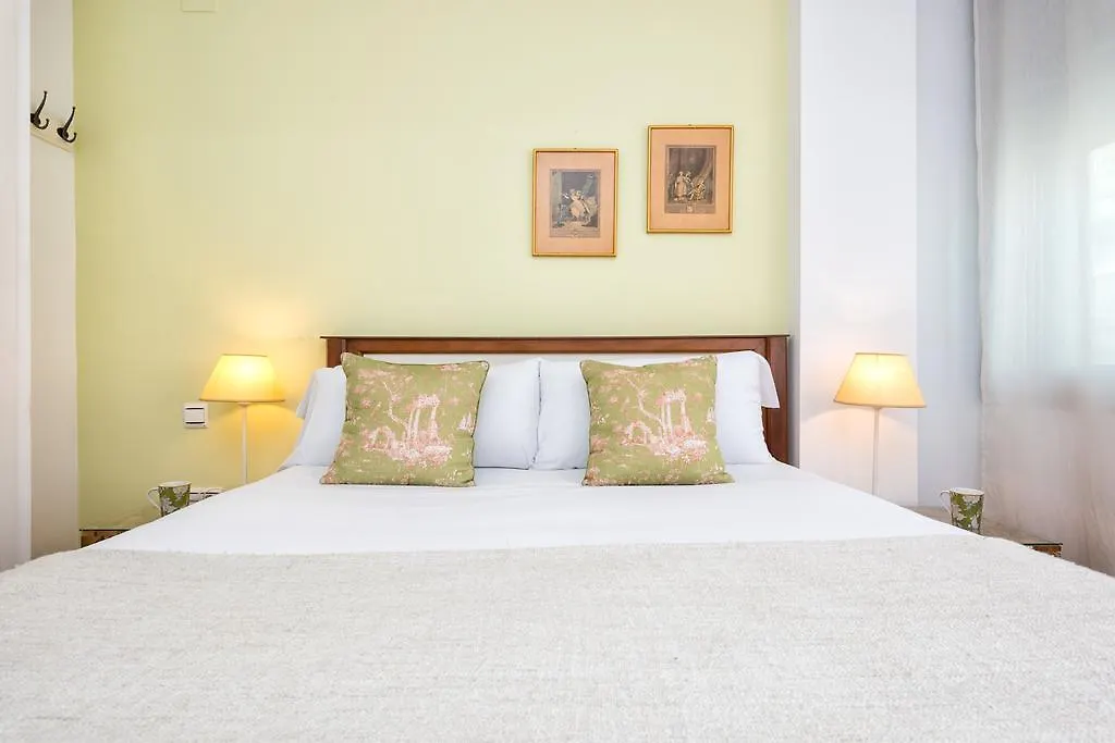 Apartamentos Victoria Premium Málaga 0*,  España